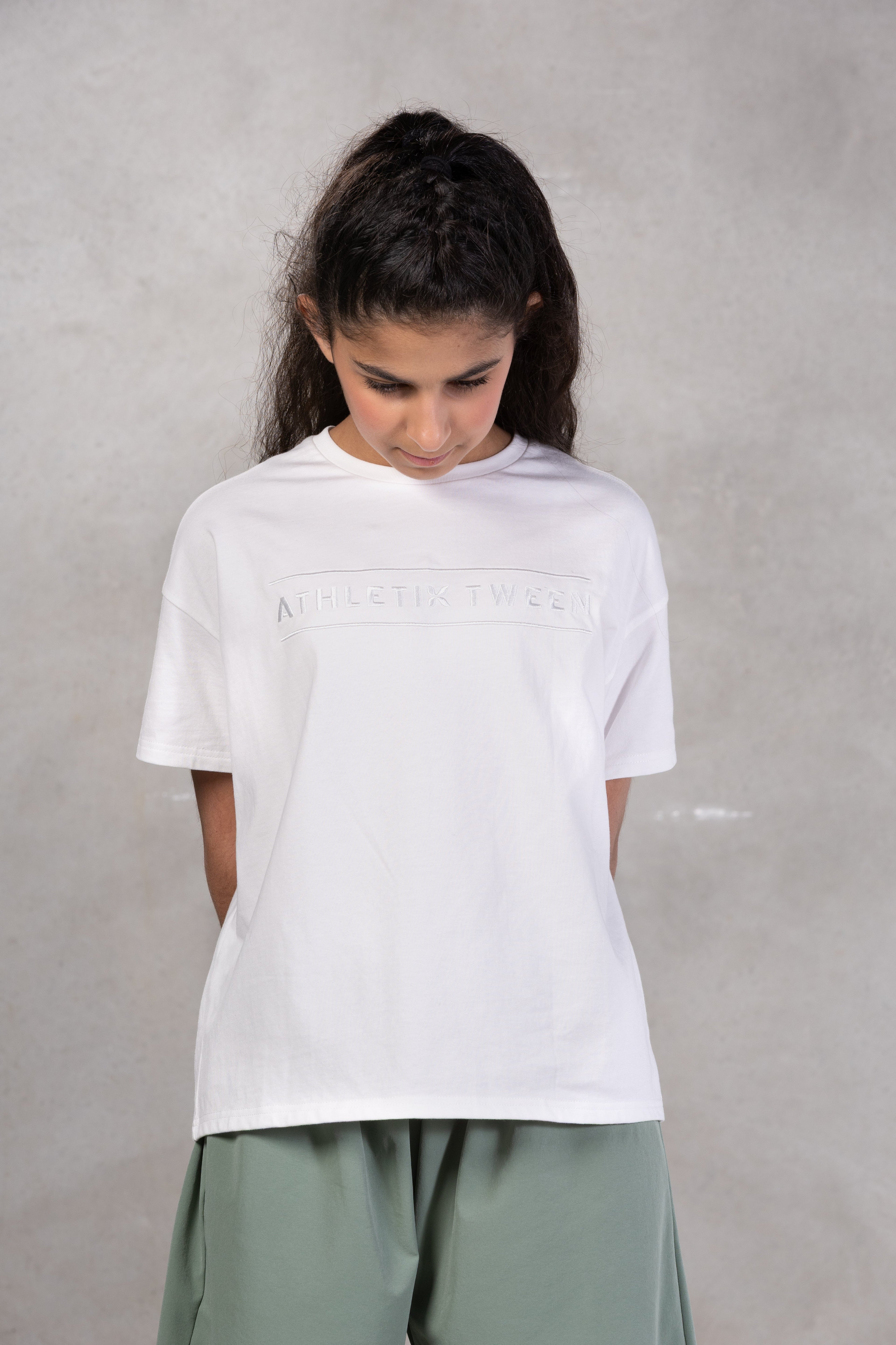 white tshirt freen lower